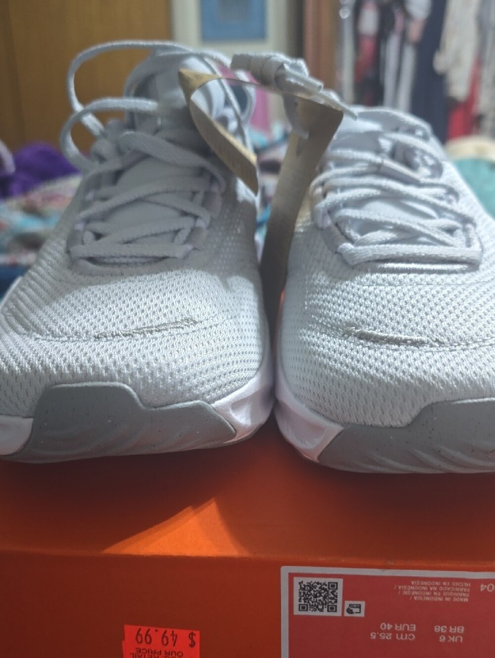 Nike White and Light Gray Athletic Sneakers - Picture 4 of 7